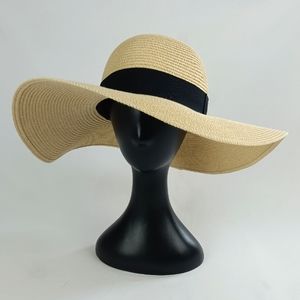 Debra Weitzner Womens Hat.
